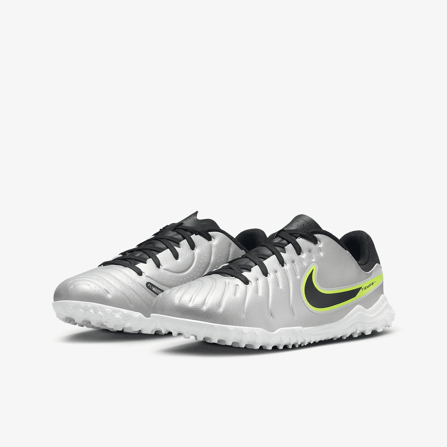 

Nike Authentic New Kids' Cushioned Soccer Shoes DV4351-001