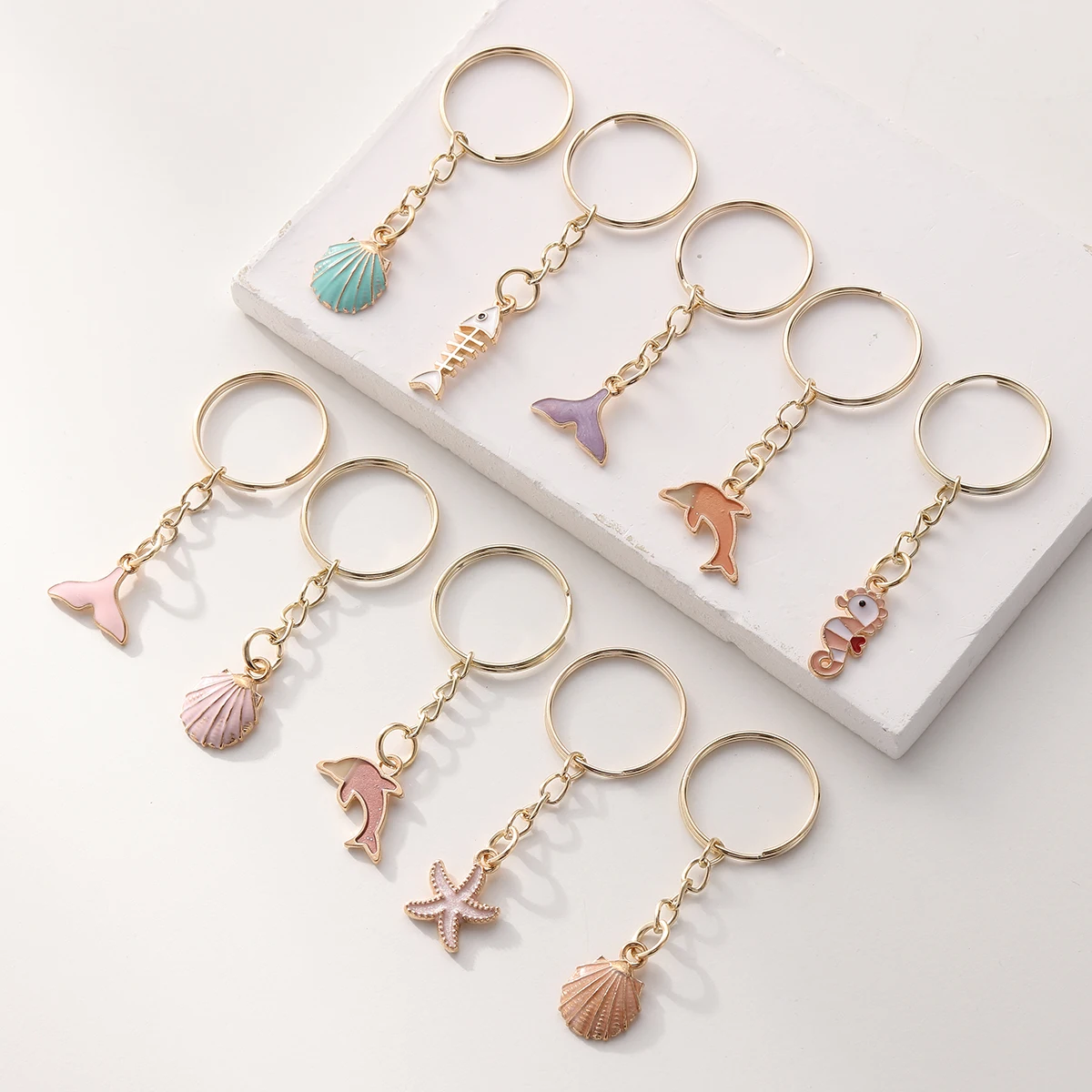 10pcs Marine Animal Alloy Key Chain New Summer Cute Fish Tail Dolphin Seahorse Shell Pendant Fashion Accessories Christmas Gifts