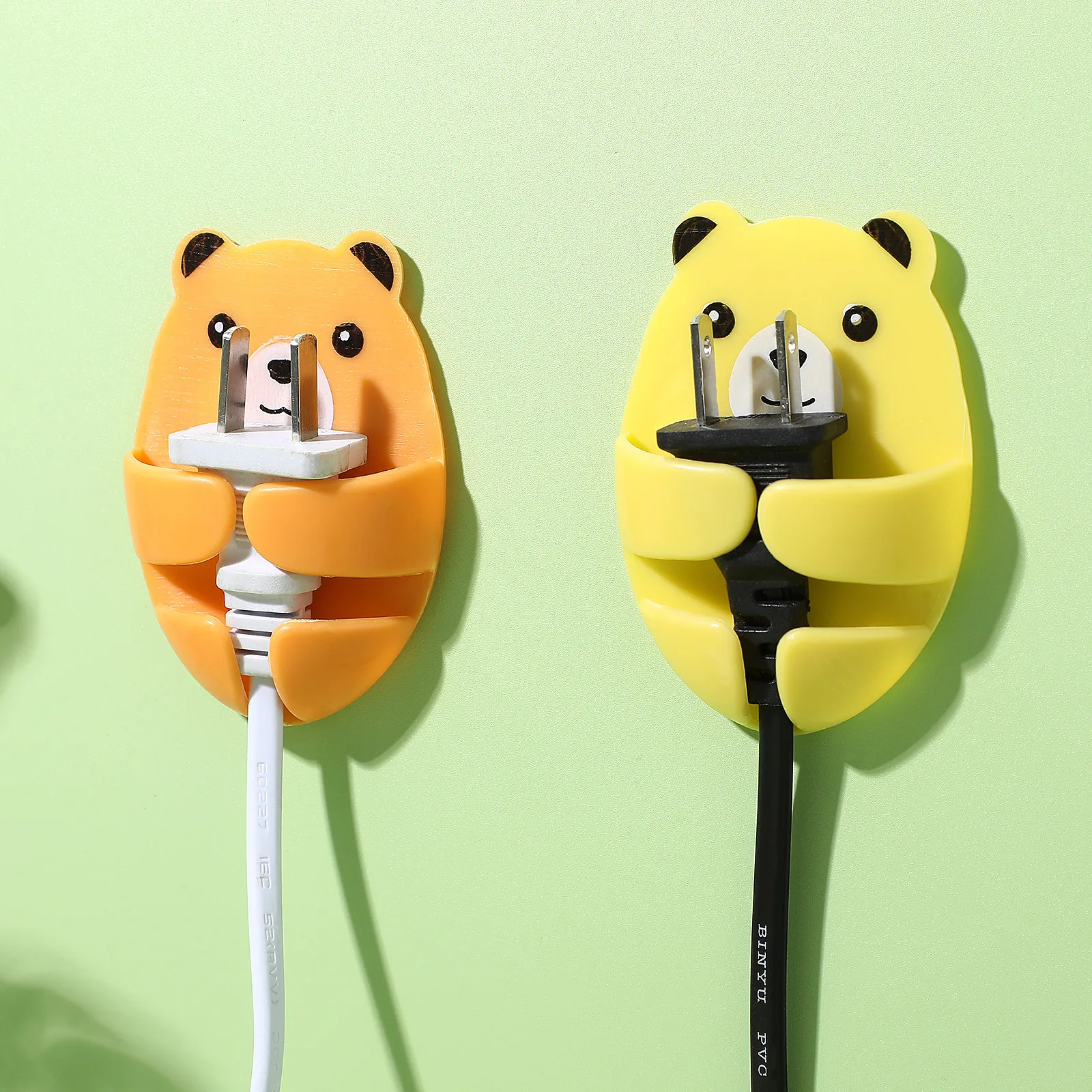 4Pcs Power Plug Holder Hooks Adhesive Plastic Wall Mounted Cartoon Bear Plug Organizer Hooks for Rice Cooker Microwave Cable