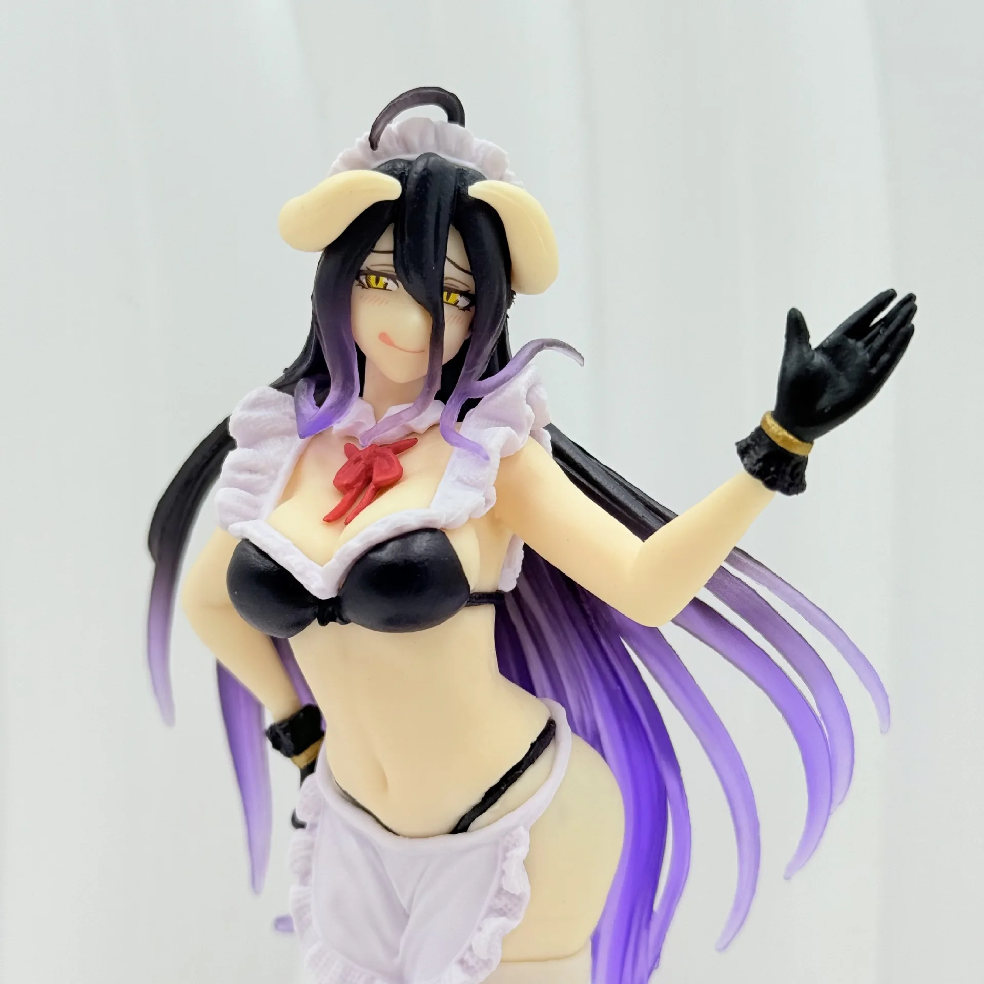 20 cm Cameriera Albedo Action Figure Sexy Anime Figura Modello Modello bidimensionale Ornamenti da tavolo Regali Bambole da collezione