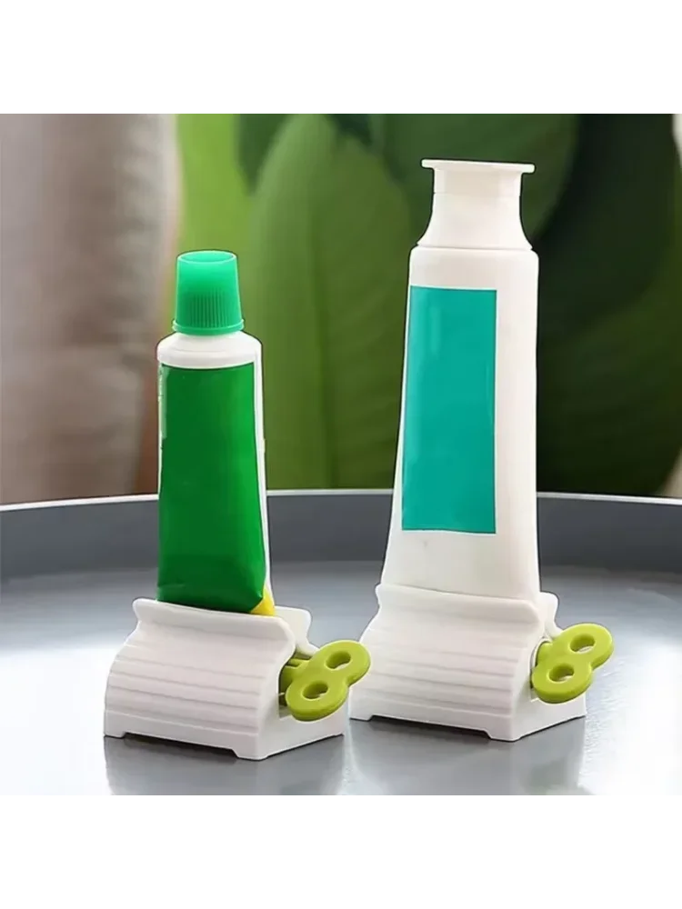 Efficient and Hassle-Free Toothpaste Tube Squeezer for a Smooth and Comfortable