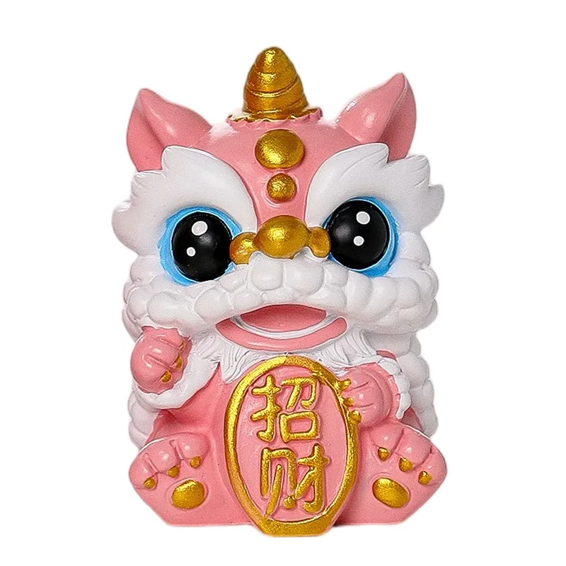 

Миниатюрные фигурки львов 2026: новогодние украшения из смолы, декор для дома и автомобиля на весеннем фестивале