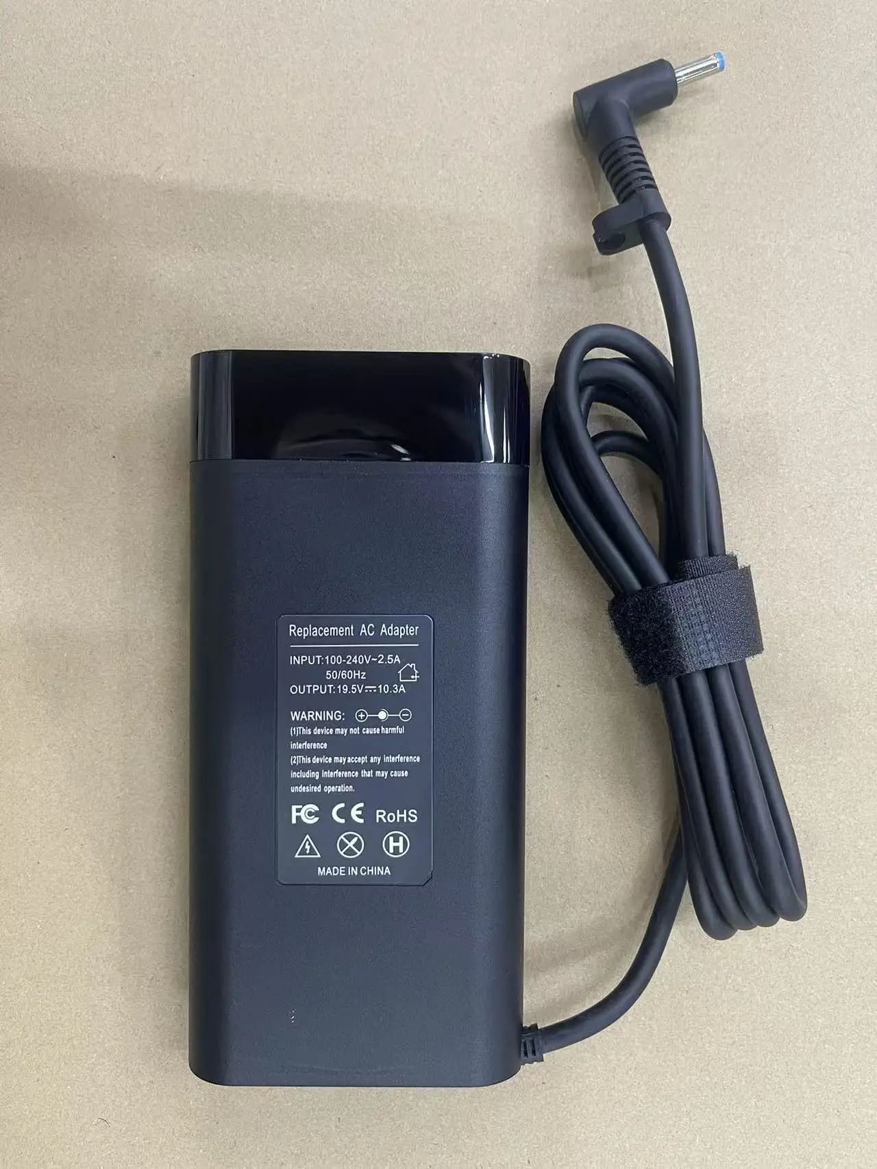 19.5V 10.3A 200W AC ラップトップ電源アダプタ HP ZBook 17 G5