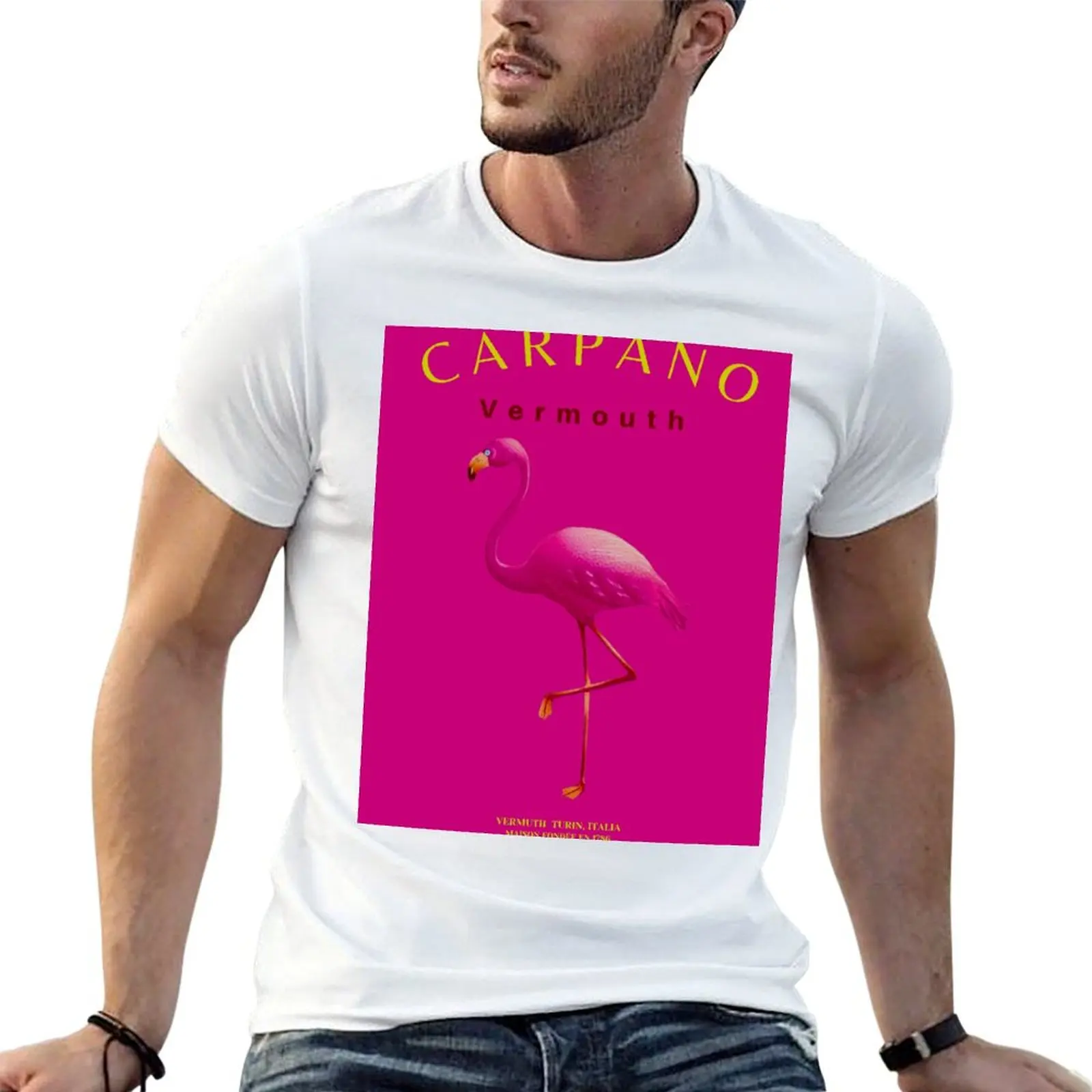 Rara camiseta rosa vintage con motivos de flamencos y publicidad de Carpano Vermouth Martini Aperitif, estilo italiano.