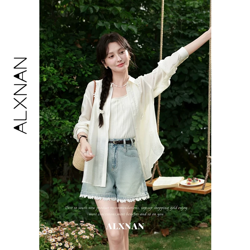 ALXNAN Blue Lace Trim Denim Shorts Women Summer New Slim-fit Wide Leg Short Pants 2026 Elegant Holiday Beach Short Jeans L65202