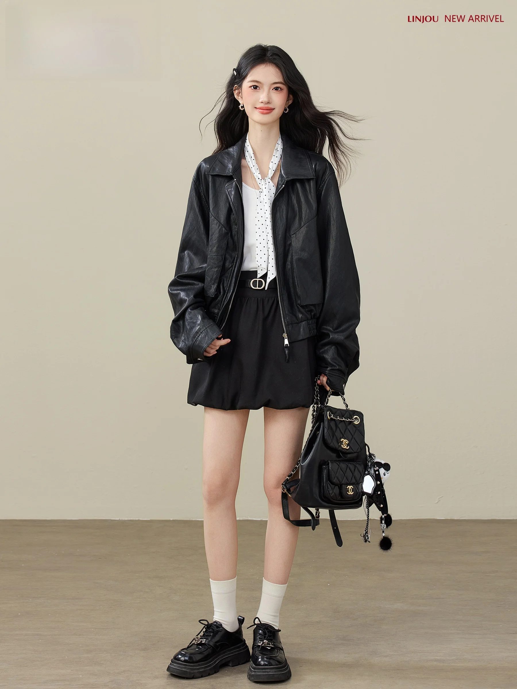 Lingjiu アメリカンレトロブラックショートレザージャケット女性の秋冬デザインセンスショートコートトップカジュアルスタイルルーズフィット