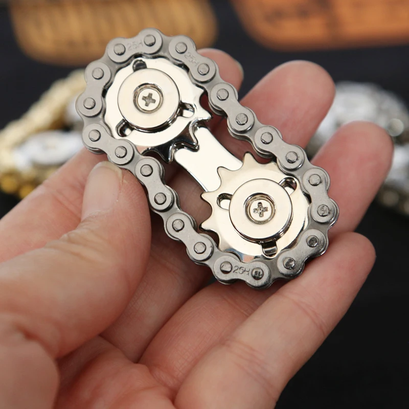 Spinner per la punta delle dita della catena della bici |   Giocattolo Fidget EDC in metallo |   Giocattolo per alleviare lo stress e l'ansia per adulti |   Regalo per gli uomini