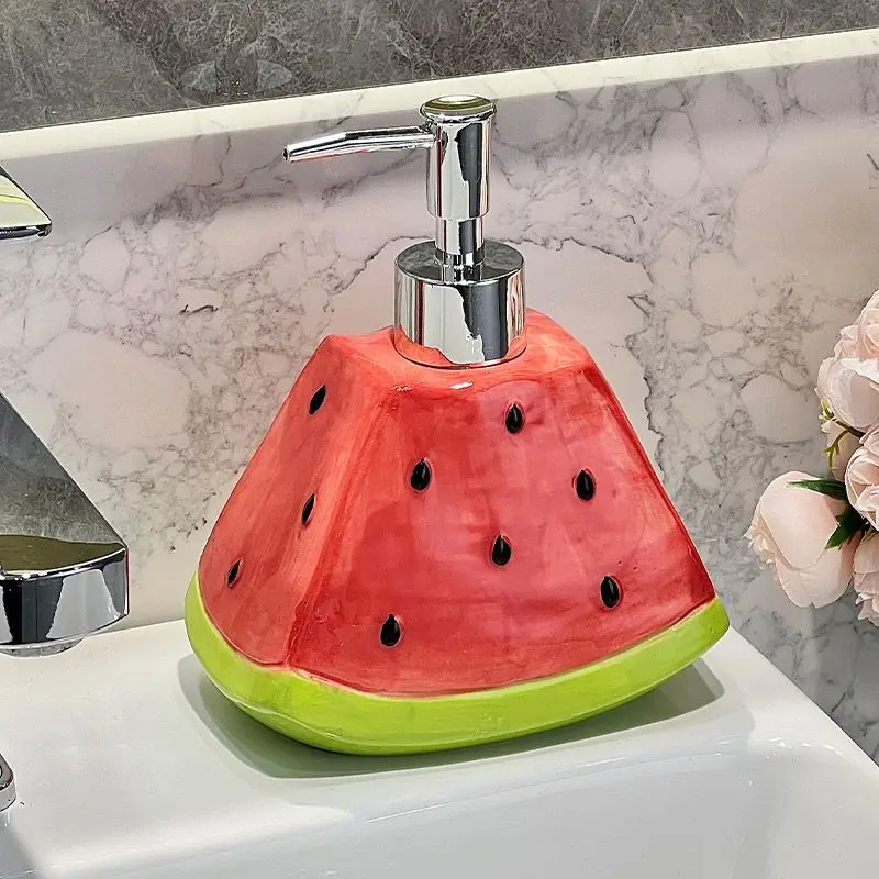 Botella de loción con prensa de cerámica con forma de sandía, botella dispensadora de Gel de ducha y champú portátil para baño de Hotel, accesorios de baño