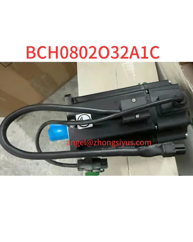 

New BCH0802O32A1C 750W servo motor