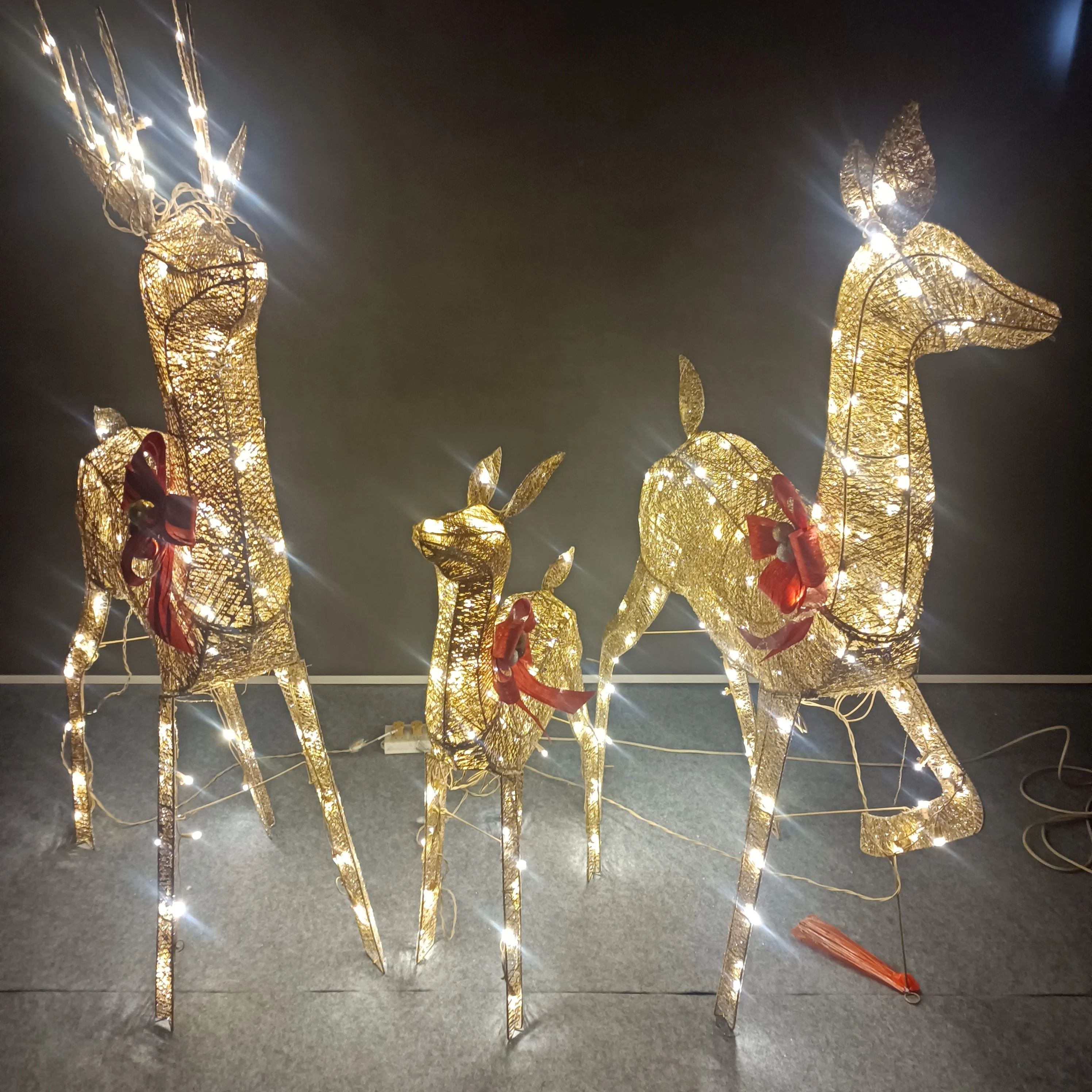 Glowing LED Reindeer Family - Outdoor Christmas Yard Decoration with Red Bows