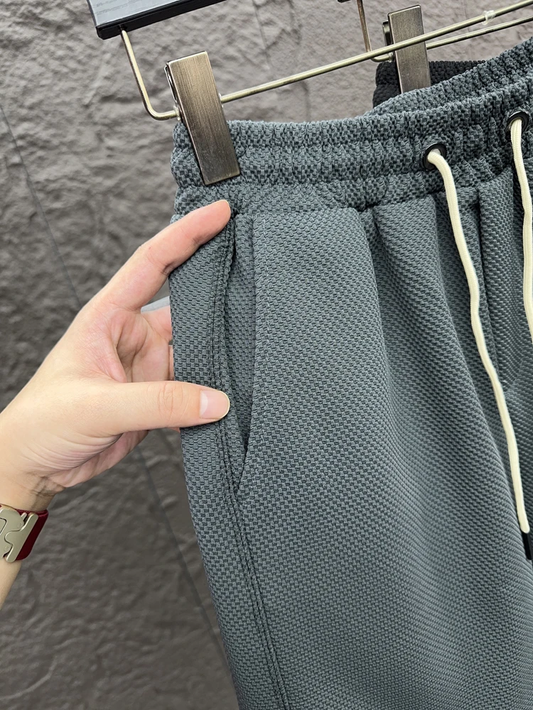 

Svip Premium Pine Pattern Textured Men's Loose Fit Breathable Casual orts Five-Quarter Length Summer Faion