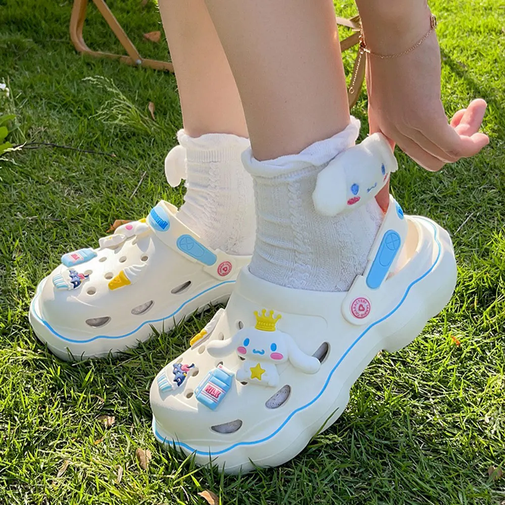 Kawaii Sanrio hellobyker Cave Shoes sandali estivi da donna con tacchi spessi Kuromi Cinnamoroll pantofole Casual regalo per ragazza femminile