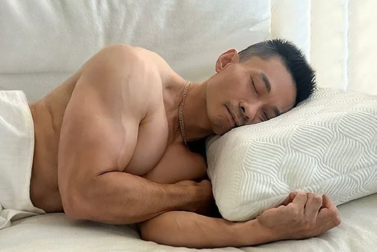 Fitness special memory cotton support shoulder and neck height pillow height and hardness