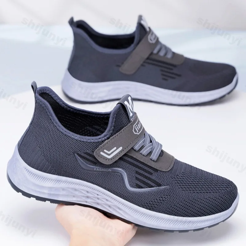 Scarpe da ginnastica da uomo in mesh traspirante leggero 2025 primavera uomo nuova moda scarpe da passeggio casual scarpe da corsa all'aperto Zapatillas Hombre