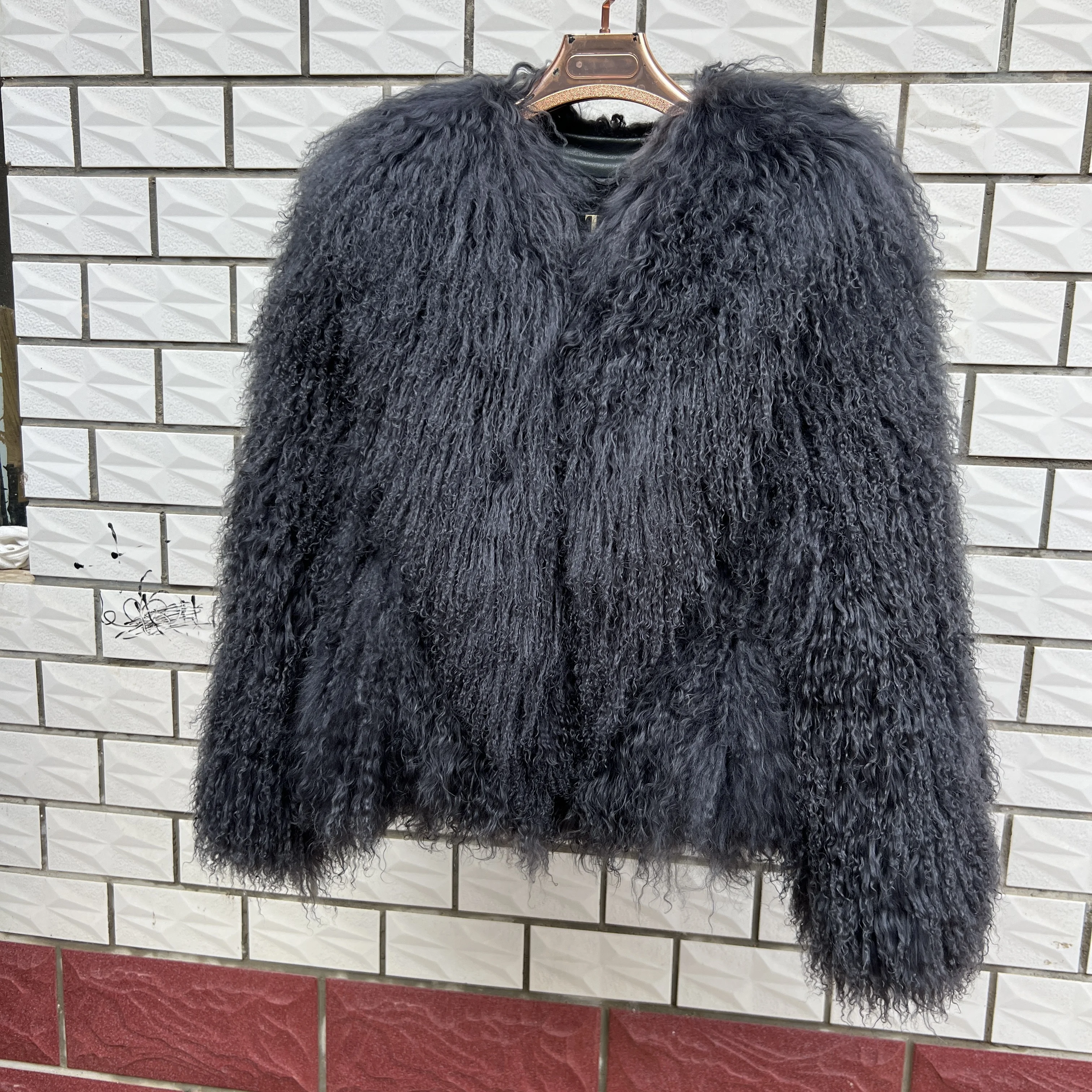 2025 Новая зимняя женская куртка из монгольского овчины с большим воротником, 100% высококачественное пальто из натурального меха, женское зимнее теплое пальто