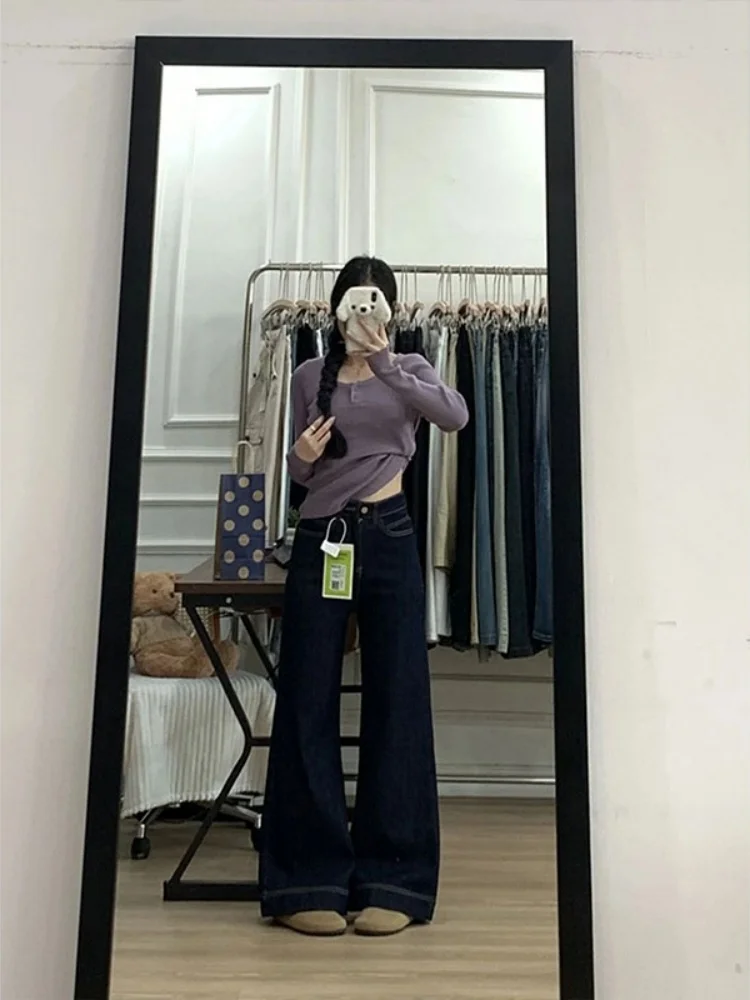 Damskie dżinsy z podszewką, lekko rozszerzane, nowość na jesień i zimę 2025, plus size, wygodne, długie spodnie, styl casual.