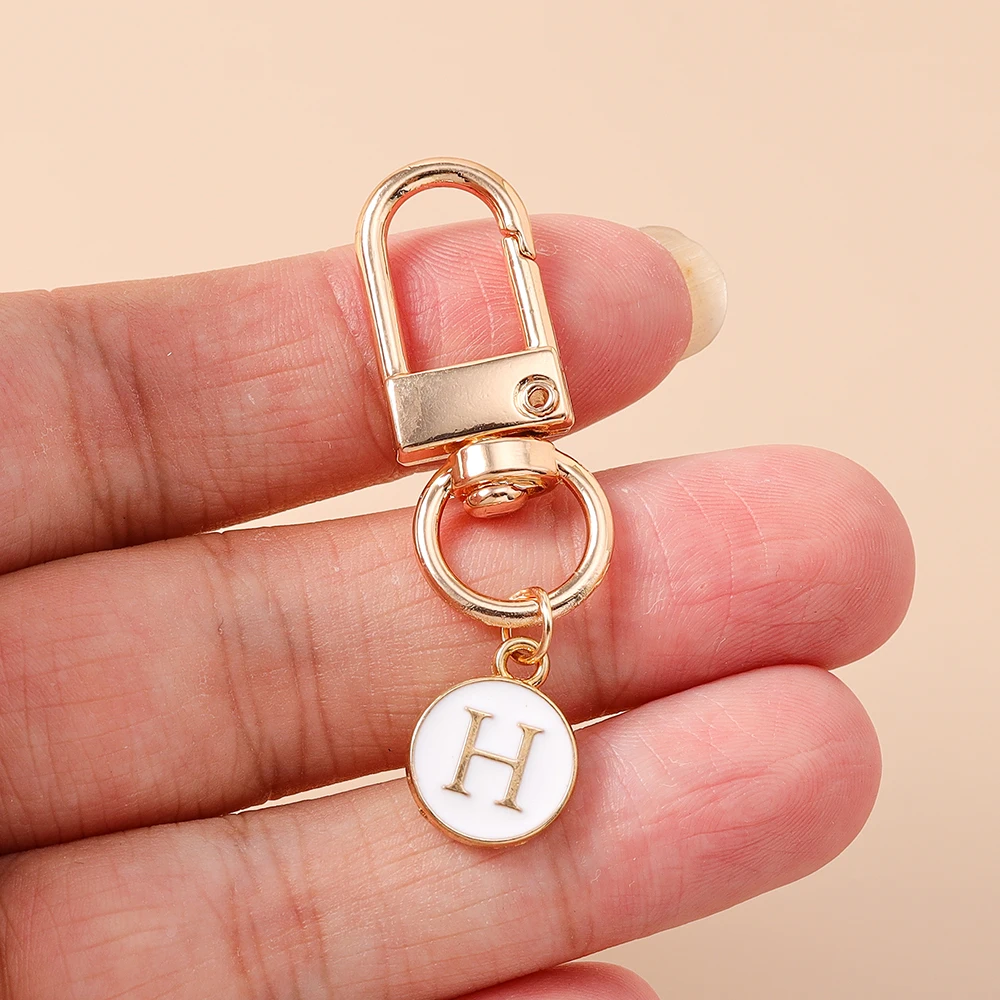 Aihua Emaille A-Z Alphabet Anhänger Schlüsselanhänger Initialen 26 Buchstaben Schlüsselanhänger Handtasche Ornamente DIY Mädchen Kinder Schmuck Geschenke – Detail 10