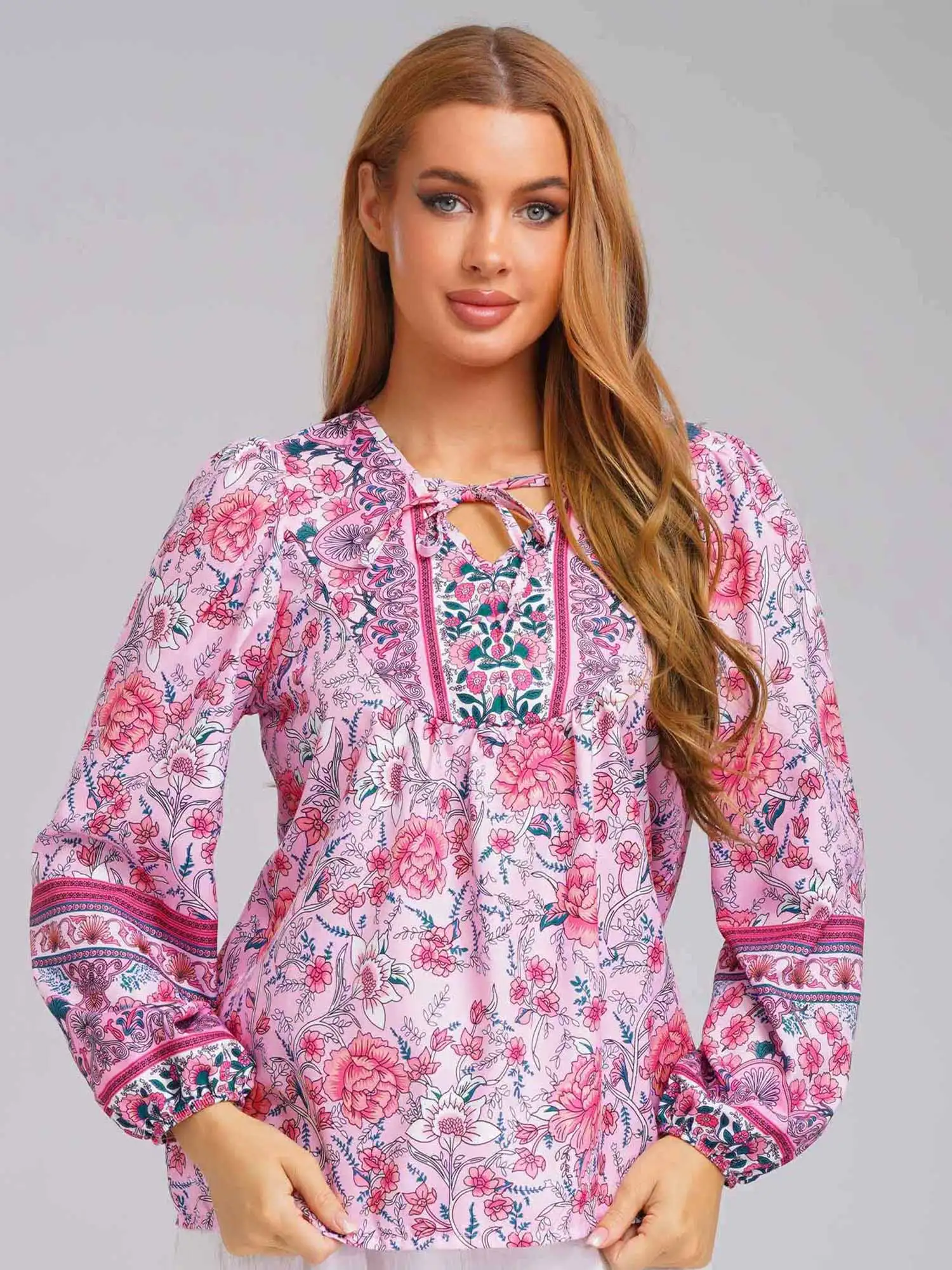 المرأة فضفاضة طويلة الأكمام الأزهار بلايز الخامس الرقبة امرأة الصيف بلوزات غير رسمية يؤرخ عطلة الشاطئ بوهو بلوزة بلوزات على الموضة الملابس