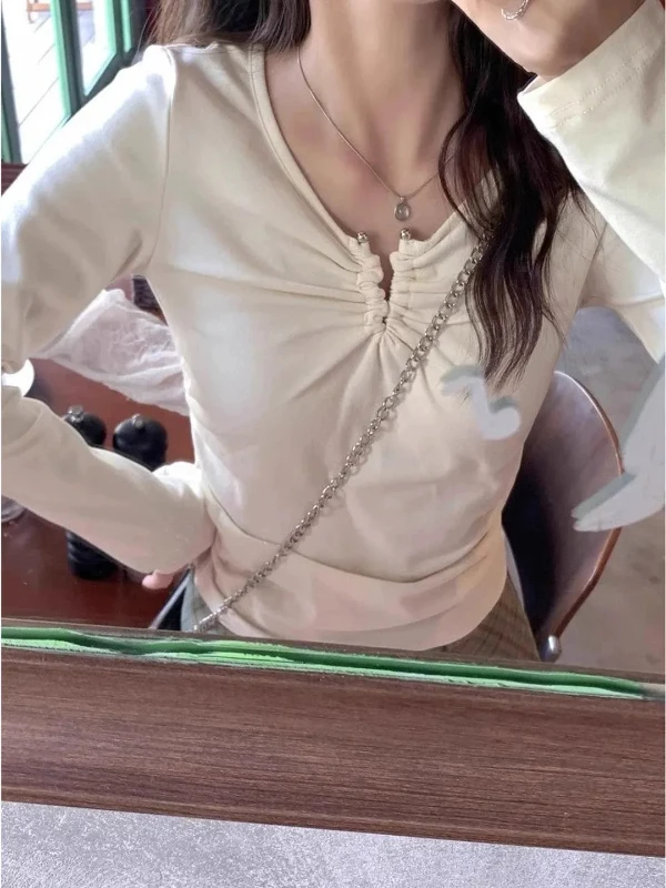 Plus Size Women's V… - image