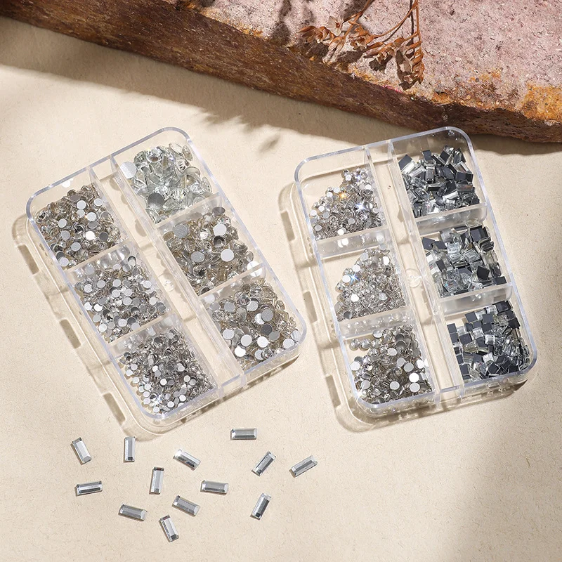 混合パックの平底の小さな丸い宝石、クリスタルガラス、平底のカラフルな宝石、DIYマニキュアアクセサリー。