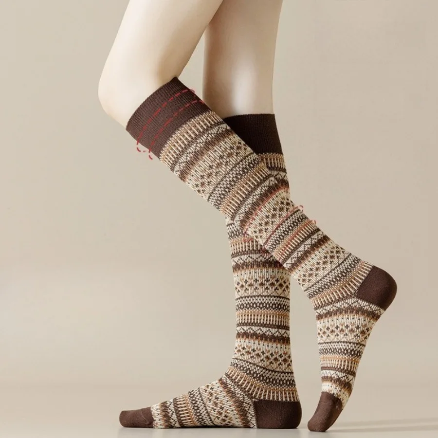 1 زوج من الخريف والشتاء الجوارب الدافئة موجة العجل ، الجوارب الدافئة نمط الرجعية ، جديد عصري مخطط عالية أنبوب جوارب ضغط دافئة #5