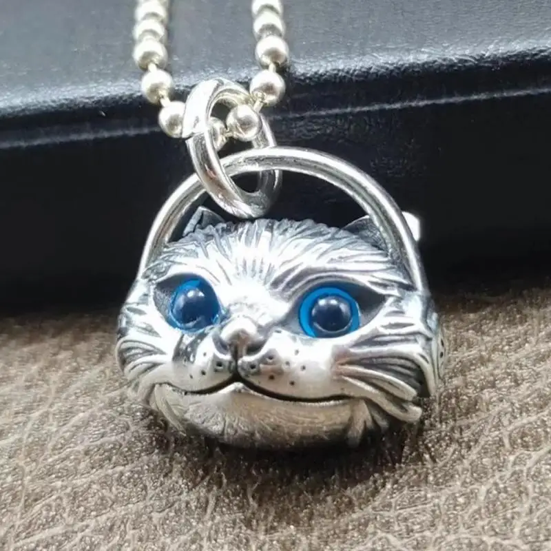 Silver Plated Puppet Cat Pendant Fashion Design Cute Music Headset Cat Necklace Personality Men and Women Lovers New Jewelry