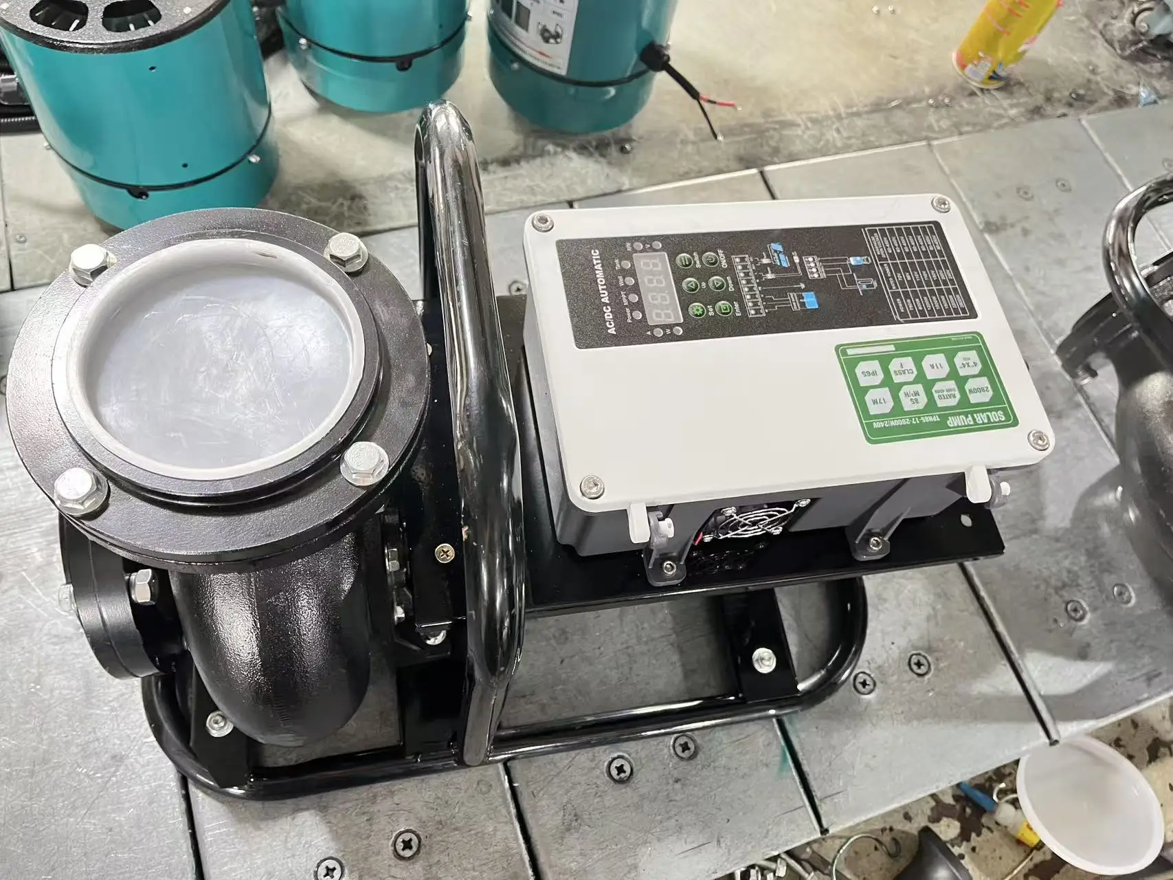 

Гибридный солнечный центробежный насос 4 дюйма для поверхностного забора воды из рек, высокопроизводительный, для сельскохозяйственного орошения, комплект насосов с питанием от сети переменного/постоянного тока