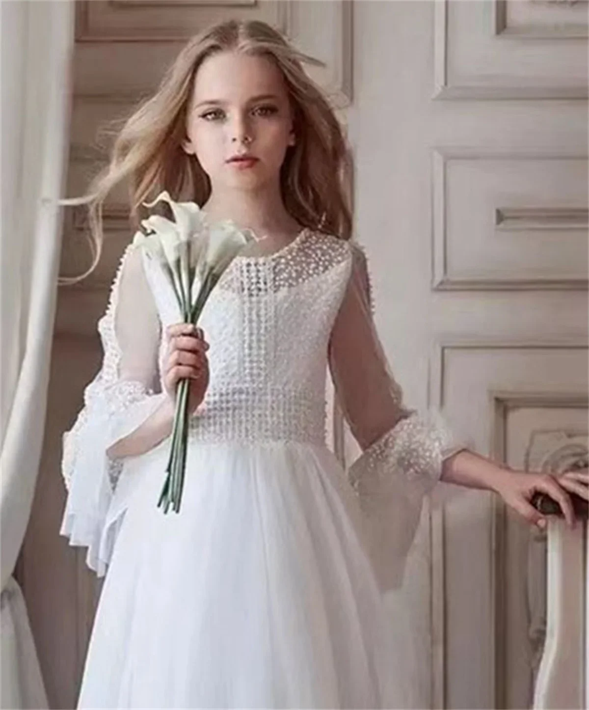 

White Layered Tulle Flower Girl Dress Long Sleeve Button Wedding Child Birthday Party Ball Gowns Celebration Evening Prom Dress