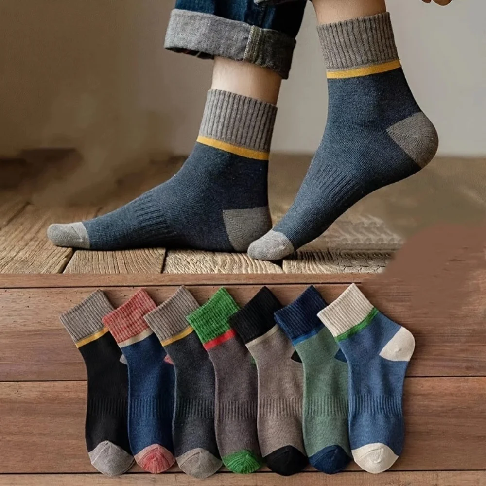7 Pairs of Socks Men's Mid-Calf Socks Autumn and Winter Thickeneded Warm and Deodorant Sports Long Men's Retro Stockings