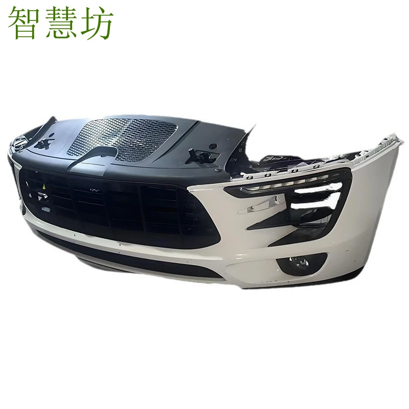 

Подходит для Porsche Macan, Taycan, Cayenne: передний бампер, передняя решетка, задний бампер и другие автозапчасти, полученные с разобранных автомобилей.