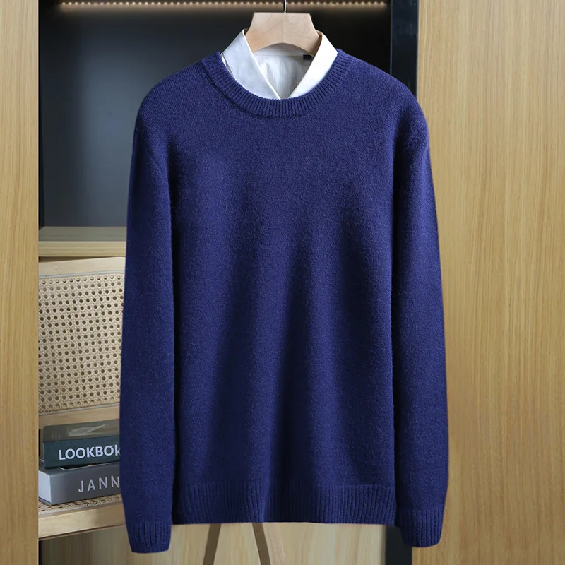 Autumn and Winter New men\'s Round Neck Solid Color Sweater Thickened Loose Bottomed Sweater Pullover Knitted Sweater