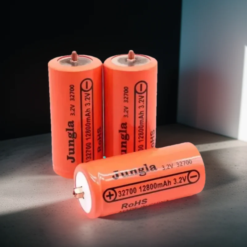 

Аккумуляторная батарея 32700 3,2 В 12800 мАч lifepo4 Профессиональная литий-железо-фосфатная батарея с винтом