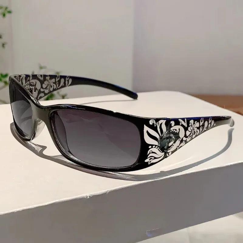 Luxury PC Rhinestones Sunglasses Y2K Korean Styles Cat Eye Sun Glasses Sport Sunglasses UV400 Shades Eyewear Ladies