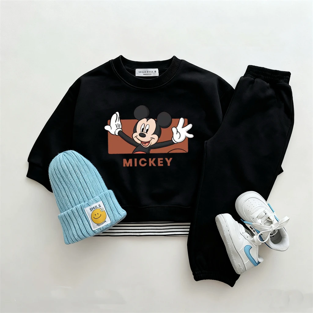 2 3 4 5 6 سنوات ملابس أطفال أسود رقبة مستديرة هوديس فضفاض السراويل الرياضية مجموعات الأولاد نمط جديد الكرتون البلوفرات Sweatpants سوداء