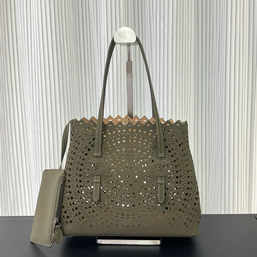 Suede Engraved Special Bag Light Luxury Vacation Style Hollow Vegetable Basket Bag Fashion Commuter Portable Child and Mother