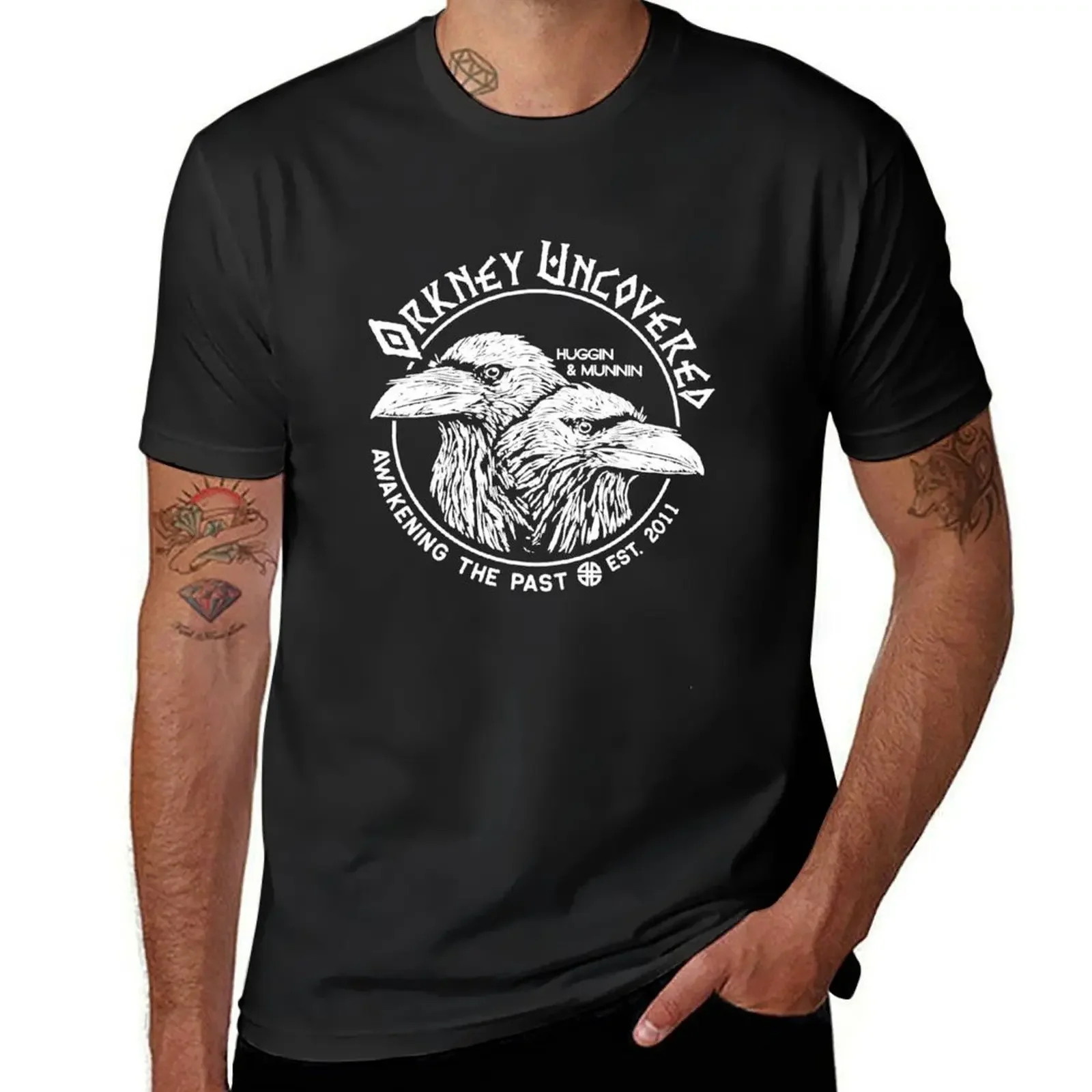 Orkney Uncovered 2 Raven Design Huggin And Munnin T-Shirt summer top baggy shirts mens graphic t-shirts hip hop