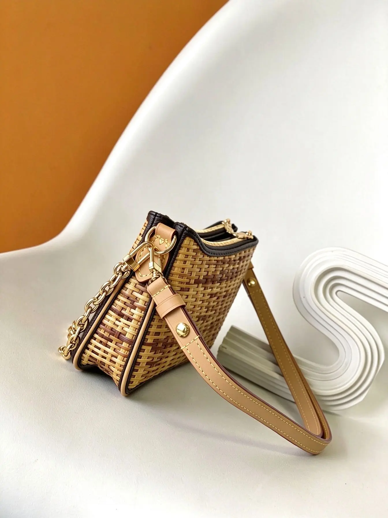Boho Style Striped Rattan Woven Women Crossbody Bag Removable Dual Strap Retro Woven Design Holiday Daily Shoulder Bag