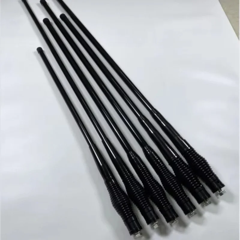 เสาอากาศรถยนต์สำหรับงานหนัก แบบสปริงไฟเบอร์กลาส แนวตั้ง 50 Ω ทองแดง ทนรังสียูวี UHF/VHF