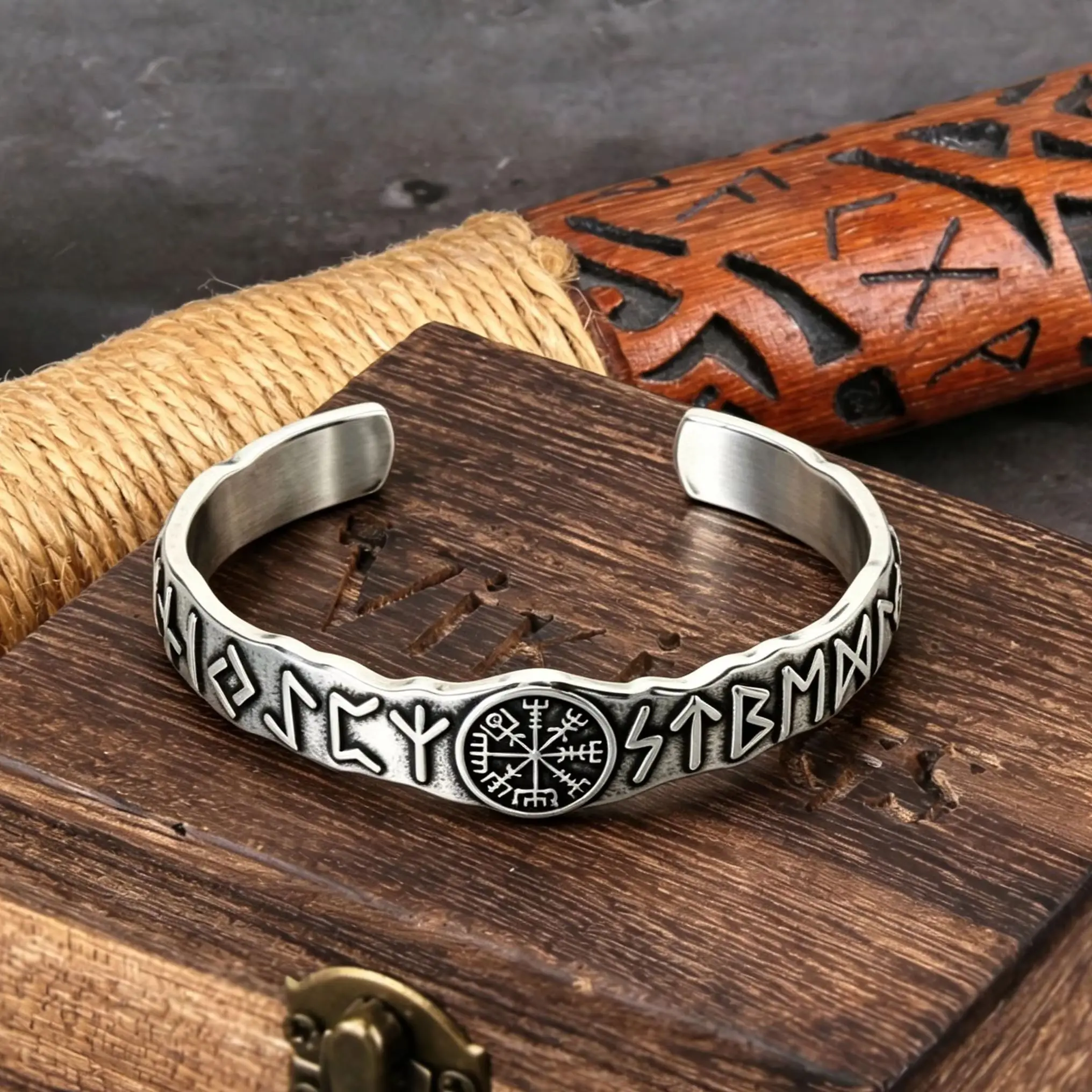 Stainless Steel Bangle for men Vintage Viking Rune Amulet Bracelet Jewelry Scandinavian Punk Hip Hop Wrist Gift for Girls