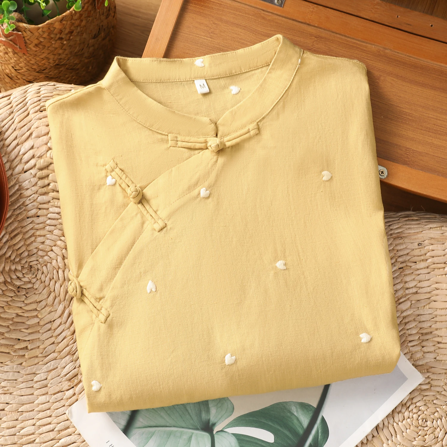 New Chinese Sle Cotton Linen irt Yellow Love Heart Embroidery Button up Top Loose Fit Summer New Artistic Small irt