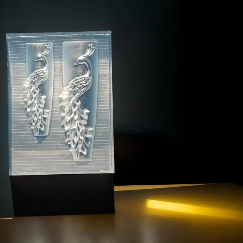 

Изготовление свой дизайн ногтей с помощью прозрачной 3D силиконовой формы в виде павлина, идеально подходит для маникюра и ювелирных изделий.