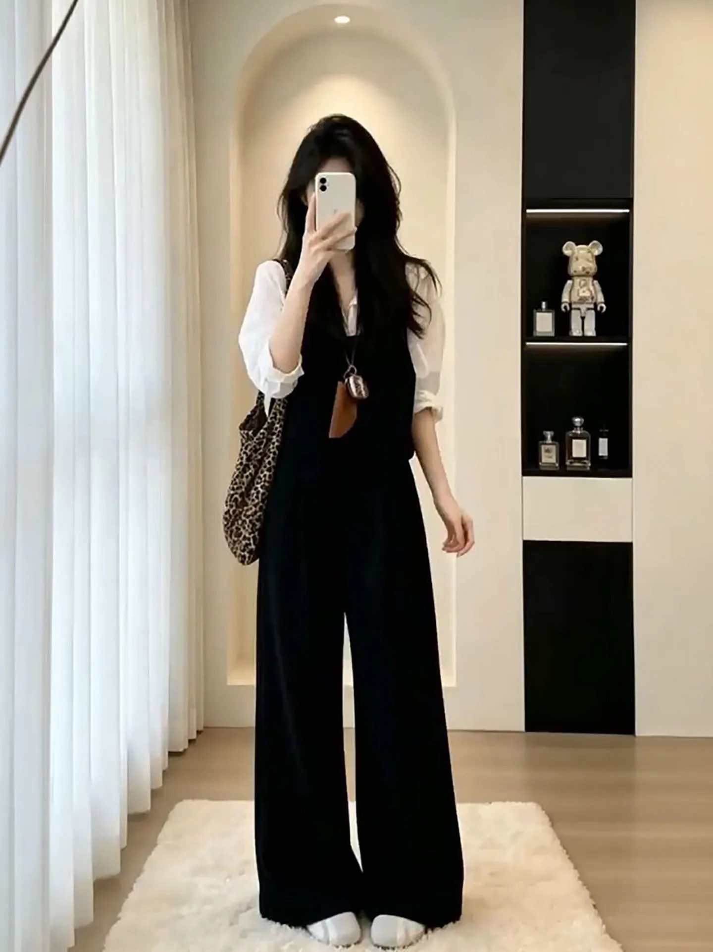 

White Shirt Top And Black Wide Leg Pants Two Piece Set Korean Minimalist Loose Atmosphere Sensation Women's Fashion Ensemble