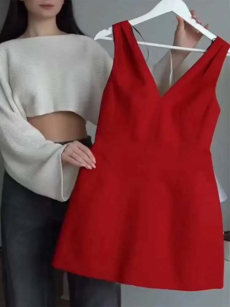 이브닝 파티 우아한 탱크 드레스 여성 v 넥 민소매 백리스 하이 웨이스트 홀리데이 드레스 여성 2025 봄 세련된 레드 가운