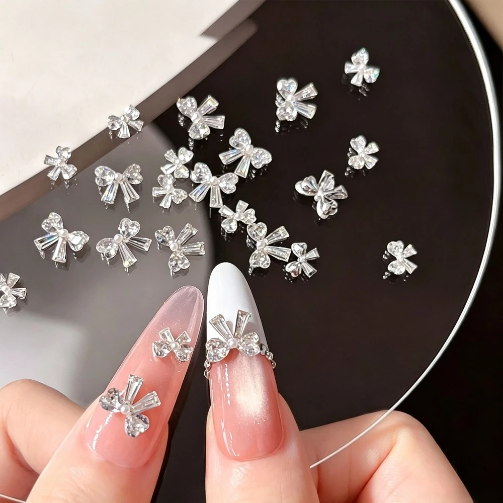 5pcs Sparkling Bow Tie Nail Jewelry Trapezoidal Diamond Splicing Finished Product Alloy Bow Tie Nail Drill Decoration