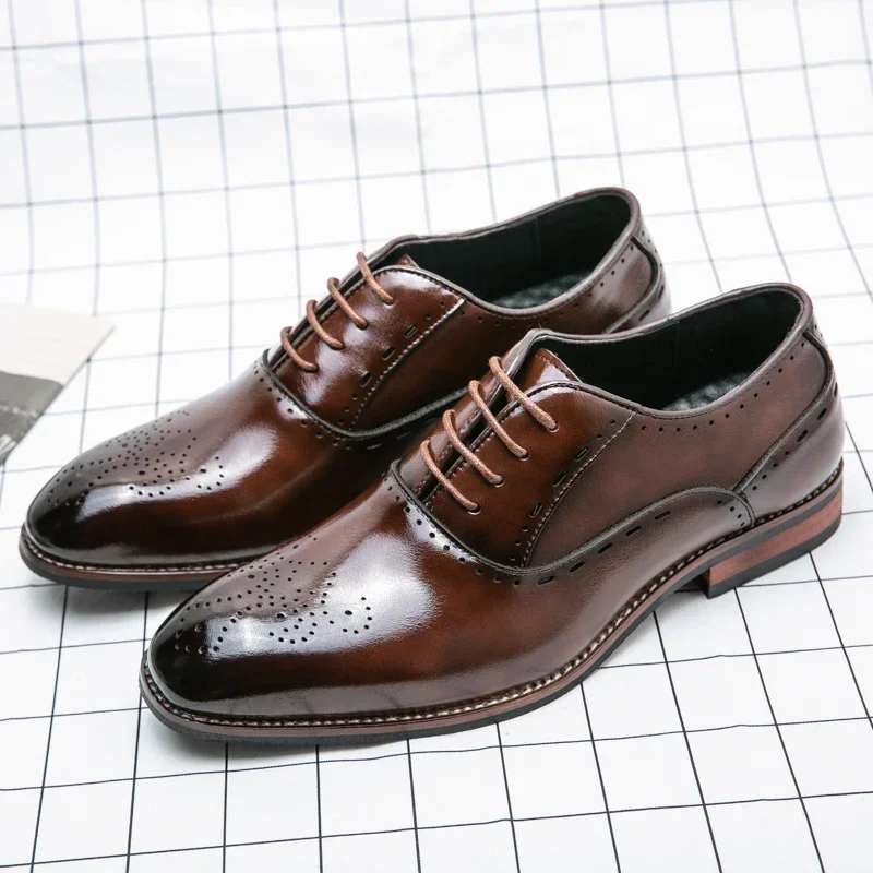 High Quality Classic Italian Casual Dress Shoes Leather Business Formal Shoes Men Elegant Office Formal Oxford Shoes