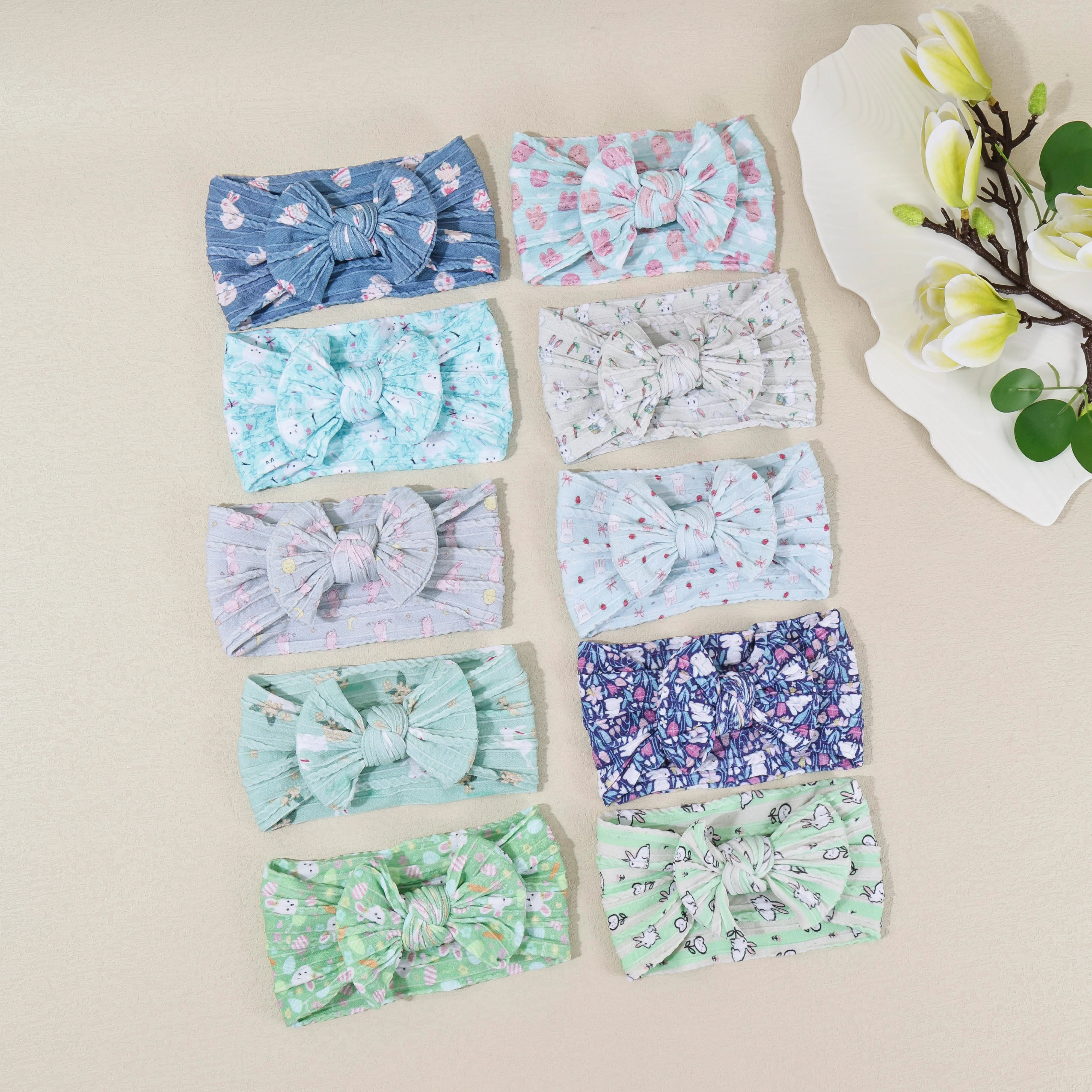 

20 шт. нейлоновых повязок на голову с мультяшными ушками кролика, вязаные тюрбаны с принтом кролика, головные уборы на Пасху для девочек