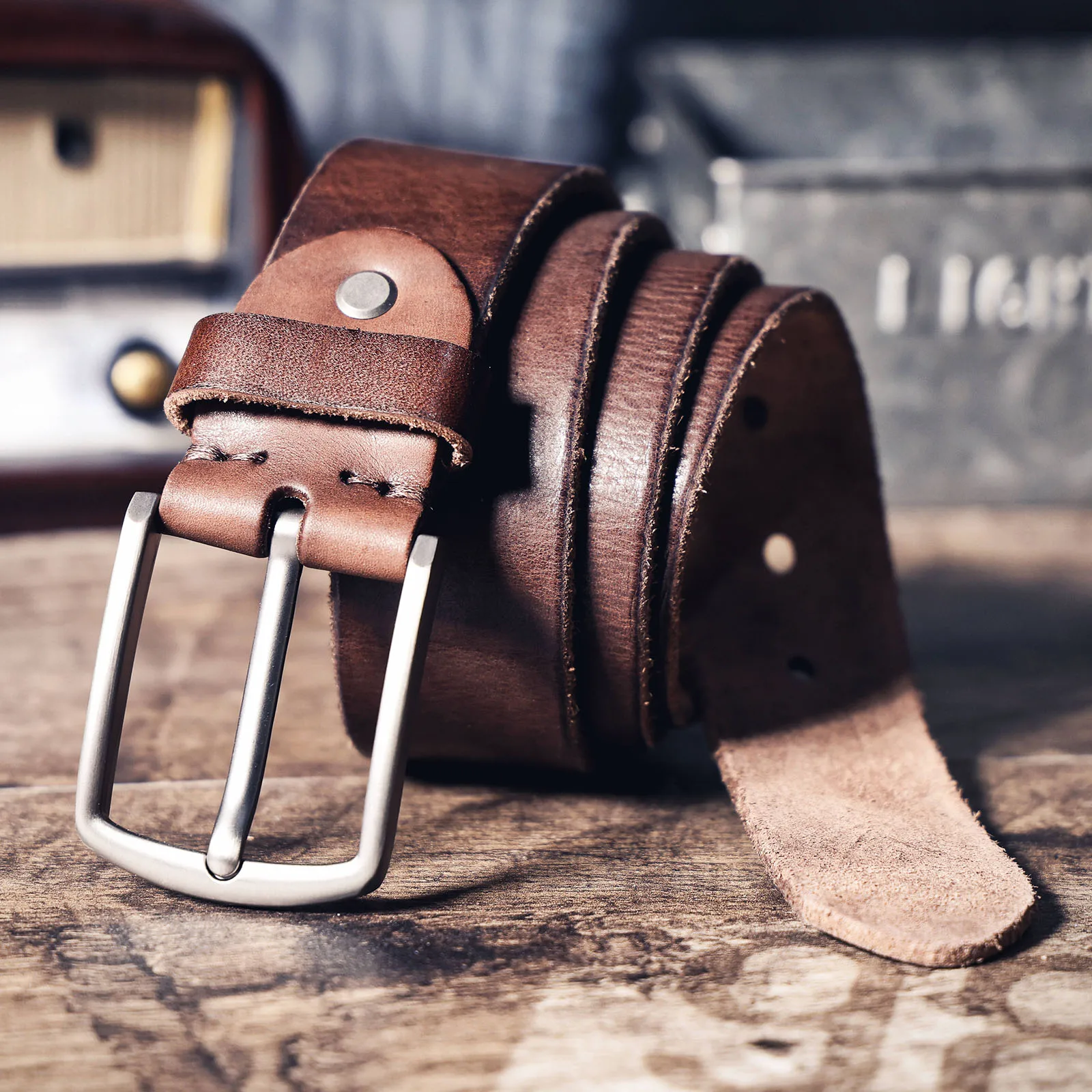 Retro Casual Echtleder Herren-Gürtel mit Dornschließe und Geschenkbox, Studentengürtel, Einfacher Klassischer Gürtel – Detail 8