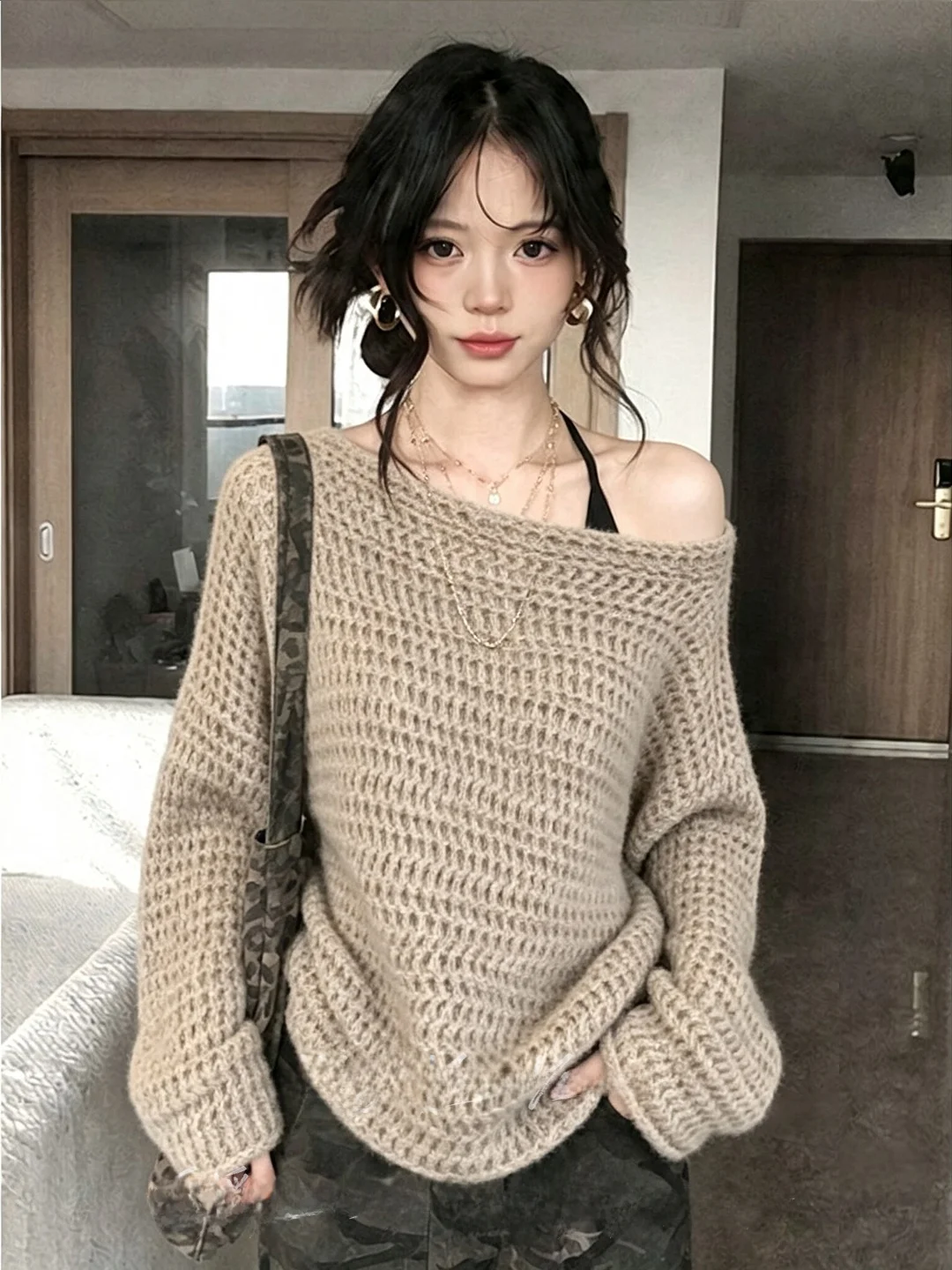 Sweet Soft Shoulder Bared Knitted Sweater for Women Trendy Lazy Style Loose Fit Long Sleeve round Neck Pullover Knitwear