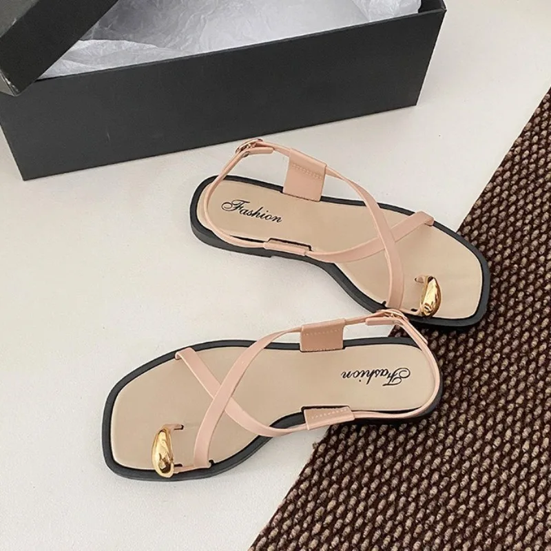 2026 New Summer Outdoor Flat Shoes Fashion Women's Sandals High Quality Adults Roman Style Women's Slippers Zapatos De Mujer