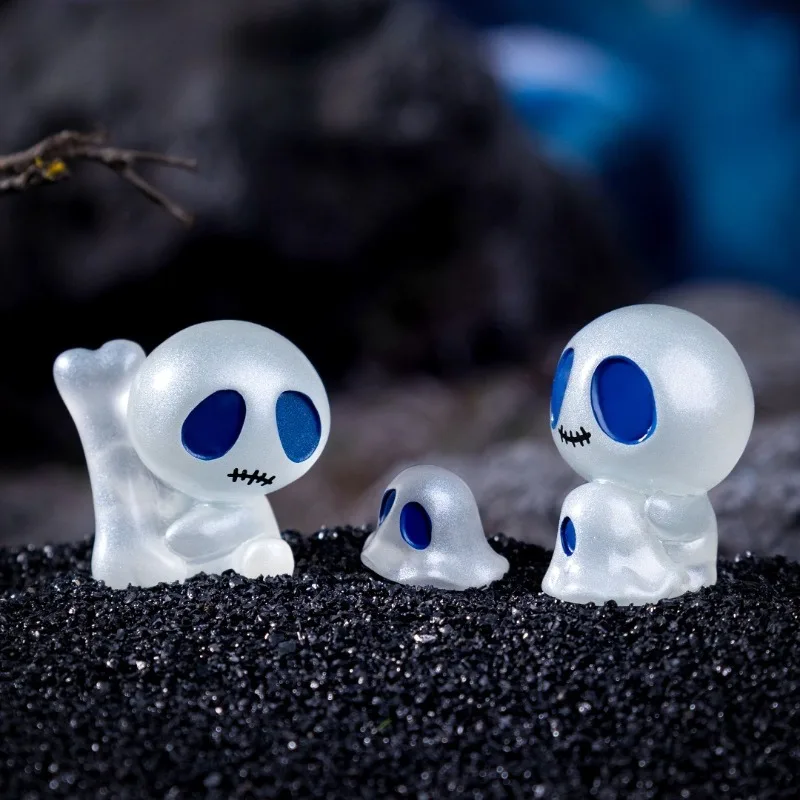 Mini Halloween Kryształowy Duch Powidoki Obcy Świecący w Ciemności Figurka z Żywicy Kawaii Model DIY Akcesorium Dekoracja Kolekcjonerska Zabawka dla Dzieci